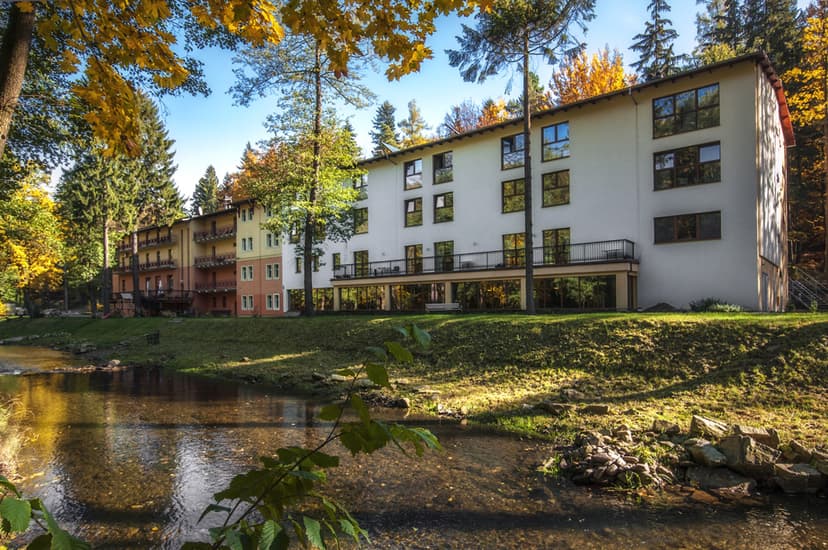 Hotel Mir-Jan SPA view
